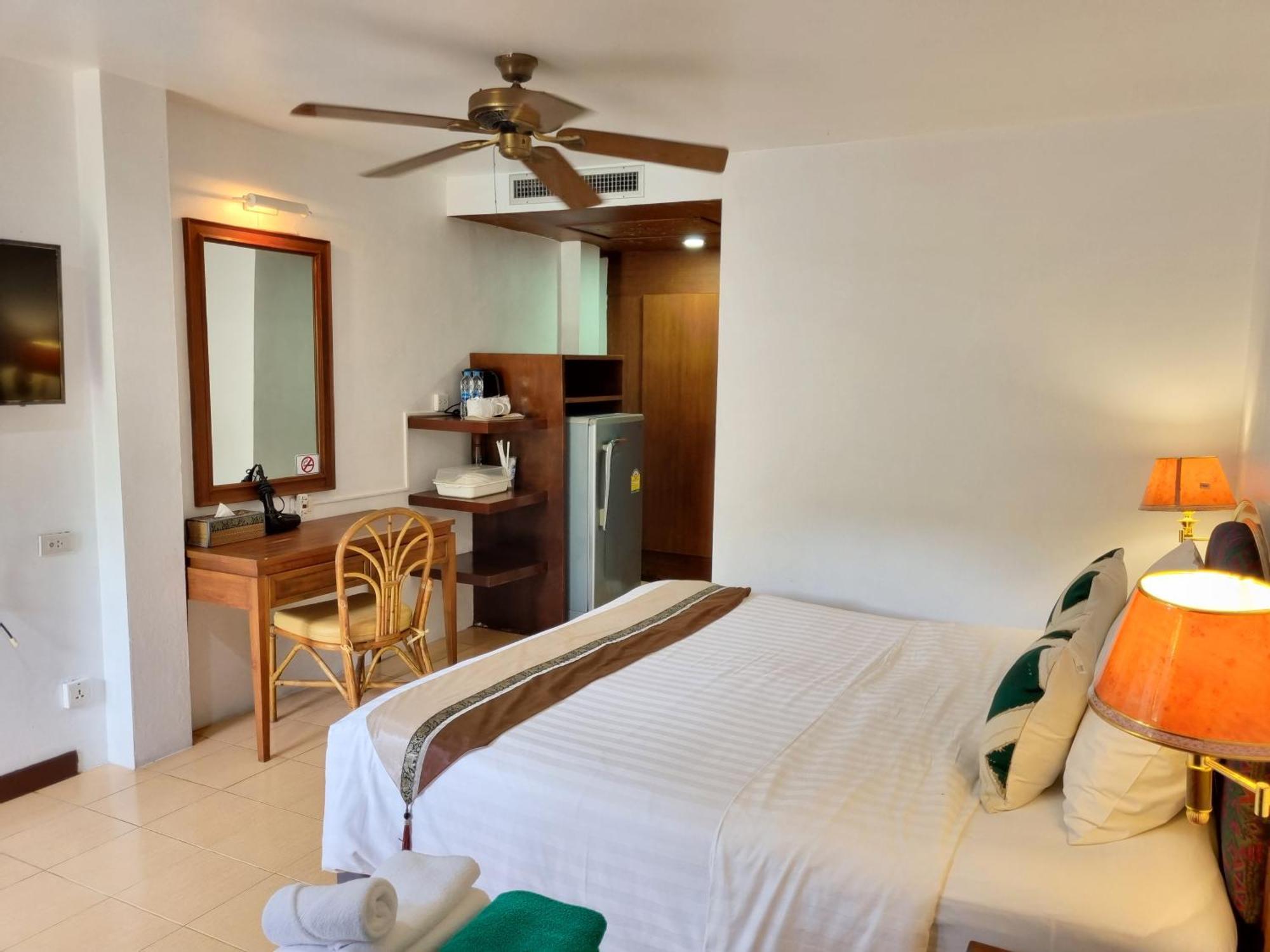 Kata Interhouse Resort By Haii Collection Exterior photo